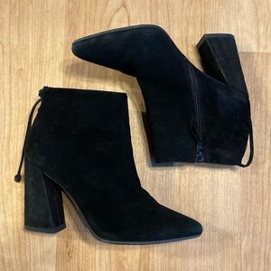 STUART WEITZMAN Grandiose Ankle Booties